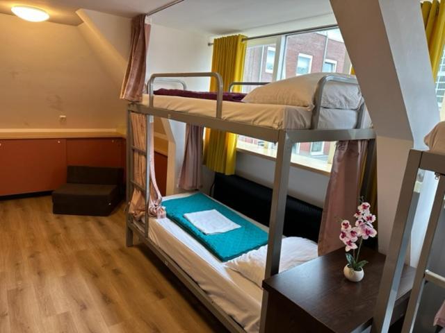 Room Mate Hostel Amsterdam Zaandam Extérieur photo