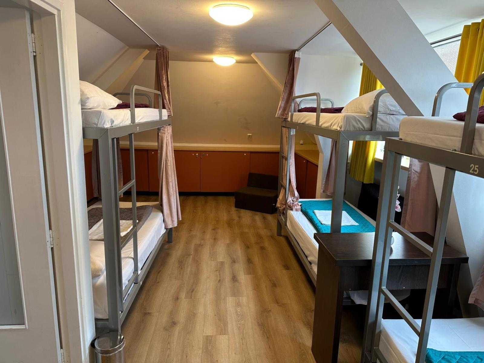 Room Mate Hostel Amsterdam Zaandam Extérieur photo